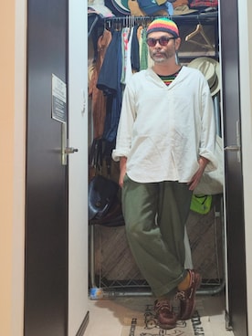 「アイテム（モカシン/デッキシューズ）」を使った、アマタウロスさん（メンズ・169cm）の秋コーディネート