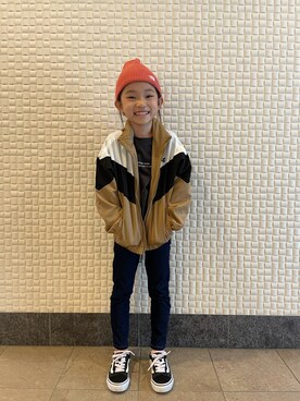 「DC（ディーシー）のアイテム（ブルゾン）」を使った、miriさん（キッズ・110cm）の秋コーディネート