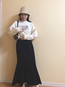 「MARITHE + FRANCOIS GIRBAUD（マリテフランソワジルボー）のアイテム（スウェット）」を使った、hanaさん（レディース・158cm）の秋コーディネート