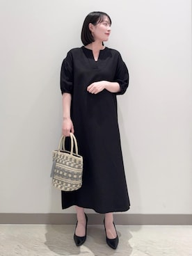 「A DAY IN THE LIFE UNITED ARROWS（アデイインザライフユナイテッドアローズ）のリネンレーヨン キーネックワンピース 5分袖＜A DAY IN THE LIFE＞（One piece dress、ブラック系）」を使った、ア デイ イン ザ　ライフさん（レディース・155cm）の春コーディネート