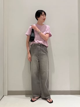 ア デイ イン ザ　ライフさんのコーディネート