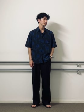 「A DAY IN THE LIFE UNITED ARROWS(アデイインザライフユナイテッドアローズ)のウールライク ツイル 1プリーツ ワイドスラックス<A DAY IN THE LIFE>(スラックス、ブラック系)」を使った、ア デイ イン ザ ライフさん(レディース・160cm)の夏コーディネート