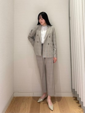 ア デイ イン ザ　ライフさんのコーディネート