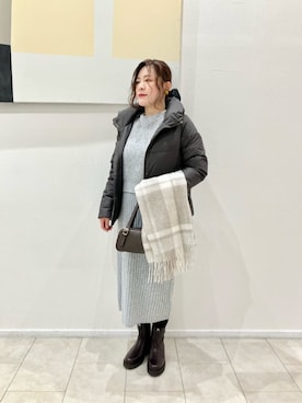 「スカートコーデ」｜「アイテム（ダウンジャケット/コート）」を使った、ア デイ イン ザ　ライフさん（レディース・164cm）の冬コーディネート