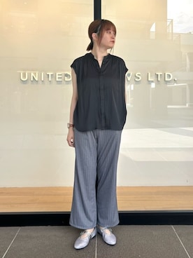 ア デイ イン ザ　ライフさんのコーディネート