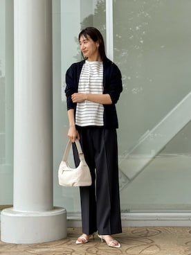 ア デイ イン ザ　ライフさんのコーディネート