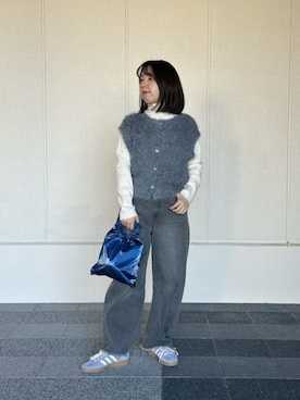 ア デイ イン ザ　ライフさんのコーディネート