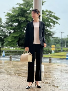 ア デイ イン ザ　ライフさんのコーディネート