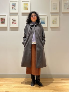 「アイテム（ステンカラーコート、グレー系）」を使った、ア デイ イン ザ　ライフさん（レディース・170cm）の冬コーディネート