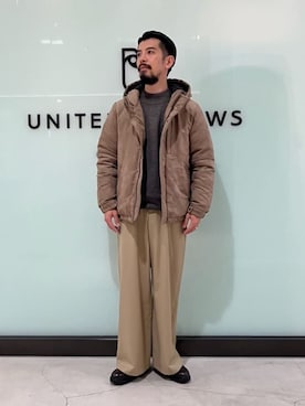 「アイテム（ブルゾン、ベージュ系）」を使った、ア デイ イン ザ　ライフさん（メンズ・172cm）の冬コーディネート