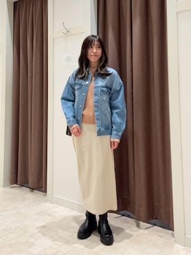 ア デイ イン ザ　ライフさんのコーディネート