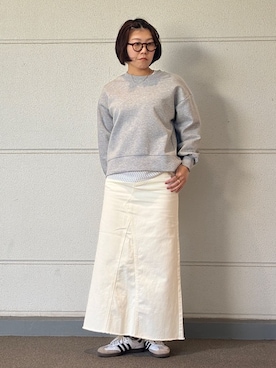 ア デイ イン ザ　ライフさんのコーディネート