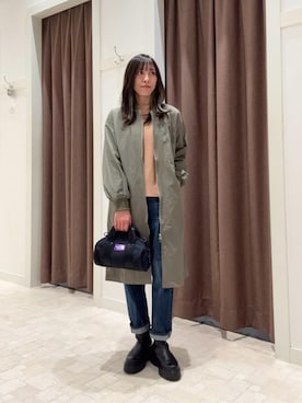 ア デイ イン ザ　ライフさんのコーディネート