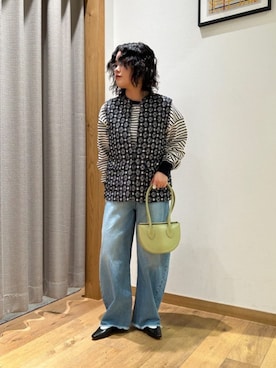 ア デイ イン ザ　ライフさんのコーディネート