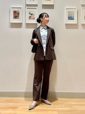 ア デイ イン ザ　ライフさんのコーディネート