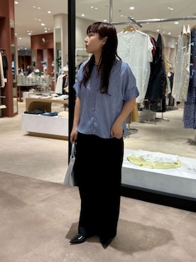 ア デイ イン ザ　ライフさんのコーディネート