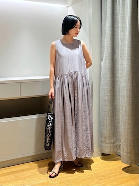 ア デイ イン ザ　ライフさんのコーディネート