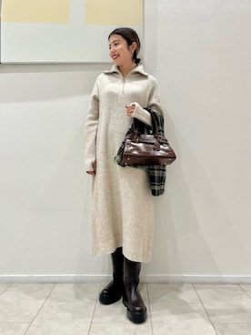 「アイテム（ワンピース/ドレス）」を使った、ア デイ イン ザ　ライフさん（レディース・163cm）の冬コーディネート