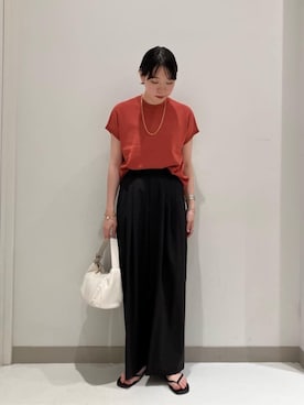 ア デイ イン ザ　ライフさんのコーディネート