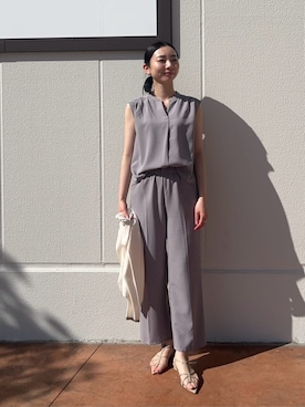 ア デイ イン ザ　ライフさんのコーディネート