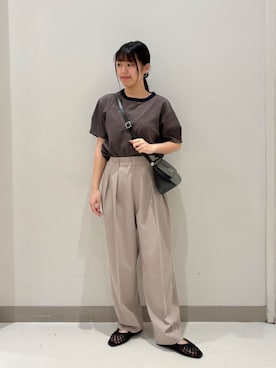 「A DAY IN THE LIFE UNITED ARROWS（アデイインザライフユナイテッドアローズ）のメランジ 1プリーツ ワイドパンツ ‐ウォッシャブル‐＜A DAY IN THE LIFE＞（Trousers、ベージュ系）」を使った、ア デイ イン ザ　ライフさん（レディース・155cm）の春コーディネート
