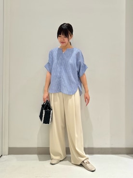 ア デイ イン ザ　ライフさんのコーディネート