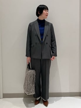 ア デイ イン ザ　ライフさんのコーディネート