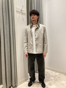 ア デイ イン ザ　ライフさんのコーディネート