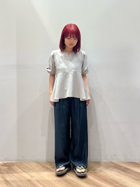 「A DAY IN THE LIFE UNITED ARROWS(アデイインザライフユナイテッドアローズ)のツイル ペプラム ツイストスリーブブラウス <A DAY IN THE LIFE>(シャツ/ブラウス、ベージュ系)」を使った、ア デイ イン ザ ライフさん(レディース・156cm)の夏コーディネート