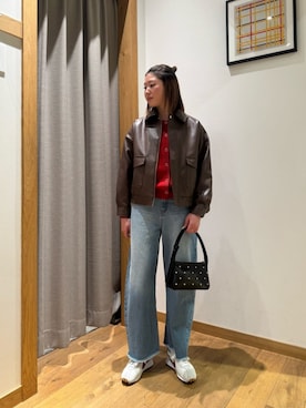 ア デイ イン ザ　ライフさんのコーディネート