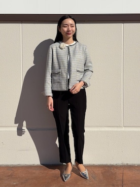 「アイテム（ブローチ/コサージュ）」を使った、ア デイ イン ザ　ライフさん（レディース・168cm）の冬コーディネート