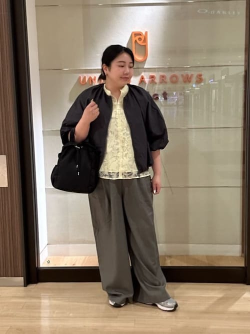 【CREAM】フラワーオパール スキッパーブラウス <A DAY IN THE LIFE> UNITED ARROWS LTD. OUTLET｜フラワーオパール スキッパーブラウス <A