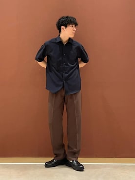 「A DAY IN THE LIFE UNITED ARROWS(アデイインザライフユナイテッドアローズ)のウールライク リラックス レギュラーカラーシャツ-吸水速乾-<A DAY IN THE LIFE>(シャツ/ブラウス、ブルー系)」を使った、ア デイ イン ザ ライフさん(レディース・160cm)の夏コーディネート