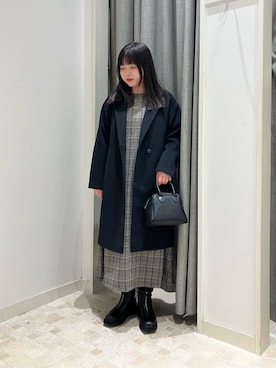 「おでかけコーデ」｜「アイテム（チェスターコート）」を使った、ア デイ イン ザ　ライフさん（レディース・160cm）の冬コーディネート
