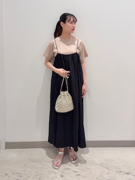「アイテム（ハンドバッグ、ゴールド系）」を使った、ア デイ イン ザ　ライフさん（レディース・159cm）の夏コーディネート