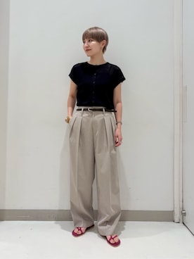 ア デイ イン ザ　ライフさんのコーディネート
