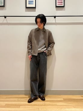 ア デイ イン ザ　ライフさんのコーディネート