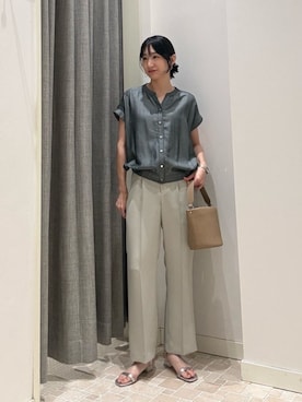 「A DAY IN THE LIFE UNITED ARROWS(アデイインザライフユナイテッドアローズ)のドビー タック セミワイドパンツ ‐ウォッシャブル‐<A DAY IN THE LIFE>(その他パンツ、ベージュ系)」を使った、ア デイ イン ザ ライフさん(レディース・156cm)の夏コーディネート
