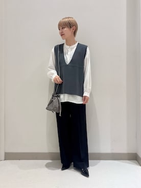 ア デイ イン ザ　ライフさんのコーディネート