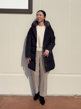 「オフィススタイル」｜「アイテム（パンツ）」を使った、ア デイ イン ザ　ライフさん（レディース・168cm）の冬コーディネート