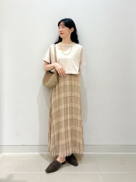 ア デイ イン ザ　ライフさんのコーディネート