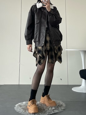 「アイテム（ブルゾン）」を使った、manamiさん（レディース・170cm）の秋コーディネート