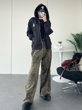 「Alfred Alex（アルフレッドアレックス）のアイテム（カーゴパンツ）」を使った、manamiさん（レディース・170cm）の秋コーディネート