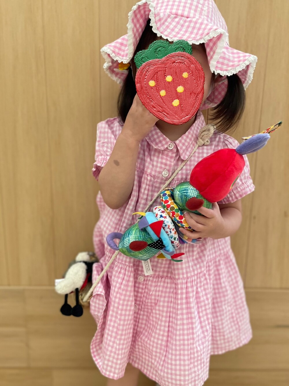 「夏コーデ、今日のコーデ、夏、ワンピース、キッズコーデ、キッズファッション、おんなのこコーデ、いいね、save、フォローお願いします🤑」｜「GAPのシャツドレスセット (ベビー)（ワンピース、ピンク系）」を使った、lalachan112さん（レディース・165cm）の夏コーディネートの1枚目の写真