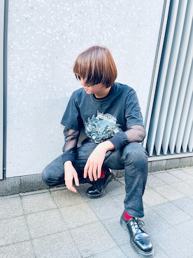 「GIVENCHY（ジバンシイ）のアイテム（トップス）」を使った、よっしーさん（メンズ・168cm）の春コーディネート