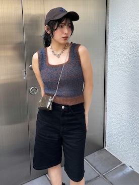 辻村奈々さんのコーディネート