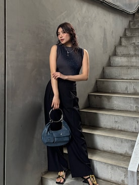 辻村奈々さんのコーディネート