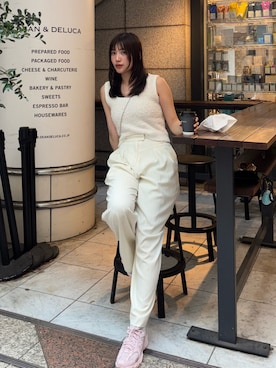 「アイテム（ニット/セーター）」を使った、辻村奈々さん（レディース・159cm）の夏コーディネート