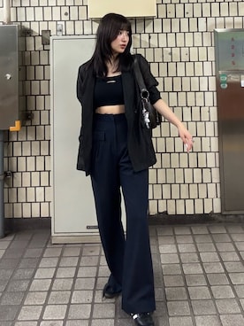 「アイテム（テーラードジャケット）」を使った、辻村奈々さん（レディース・159cm）の夏コーディネート
