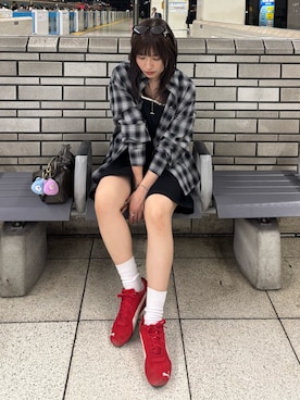 「MURUA（ムルーア）のアイテム」を使った、辻村奈々さん（レディース・159cm）の夏コーディネート